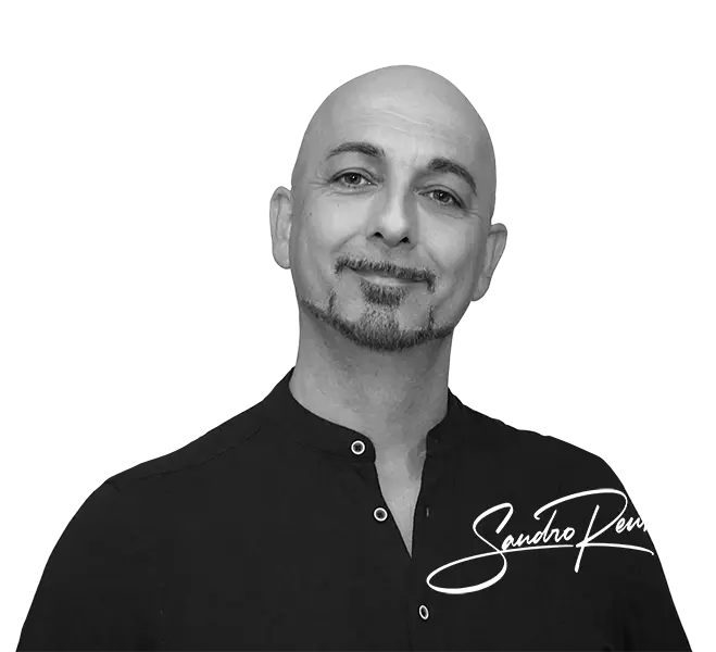 Ich bin Sandro Renk, dein Webdesigner und Brand Experte seit über 25 Jahren