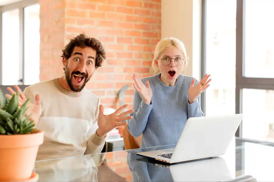 Website als Kluge Investition Bild was symbolisch die Webdesign-Trends 2025 und 2026 beschreibt