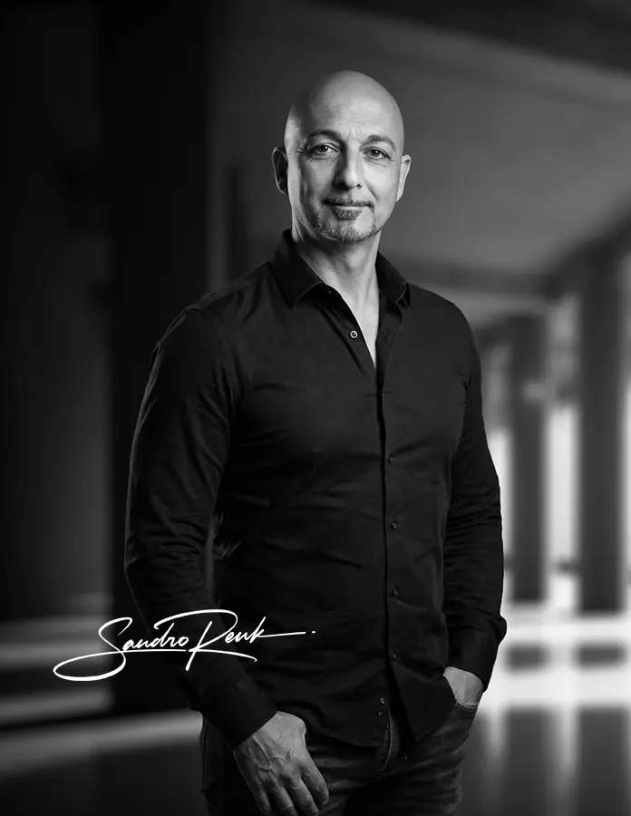 Sandro Renk Webdesiger and Brand Professional